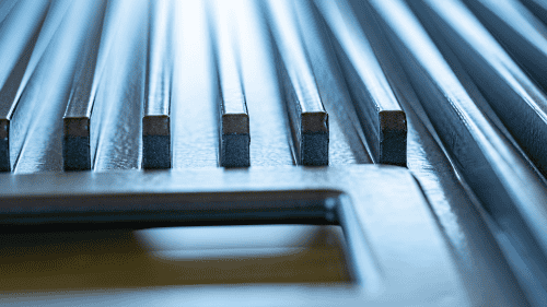 Stainless steel material for machining process