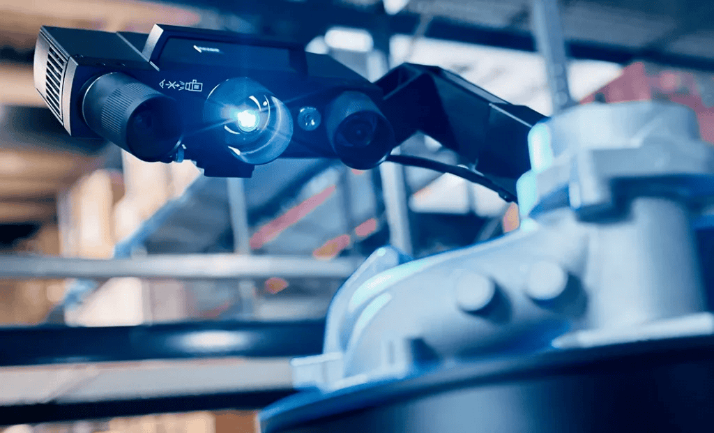 ZEISS ScanPort กำลังสแกนด้วยเทคโนโลยีแสงสีน้ำเงินอย่างแม่นยำ