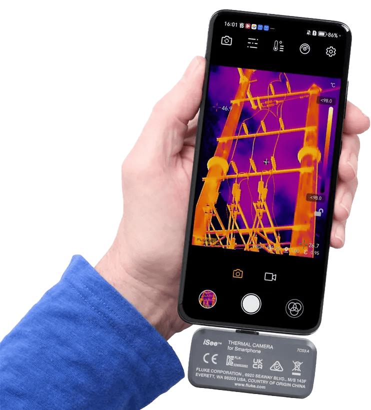 ภาพถ่ายความร้อนความละเอียดสูง 384x288 Pixels แสดงการตรวจสอบอุปกรณ์ไฟฟ้าบนเสาสูงด้วย Fluke TC03A PRO